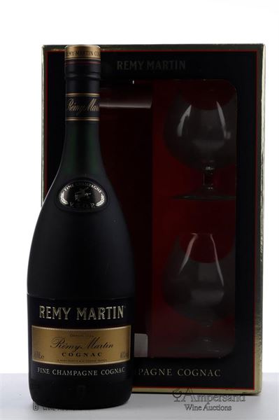 REMY MARTIN FINE CHAMPAGNE COGNAC VSOP NV - Remy Martin - 1 Bottle - Giftbox