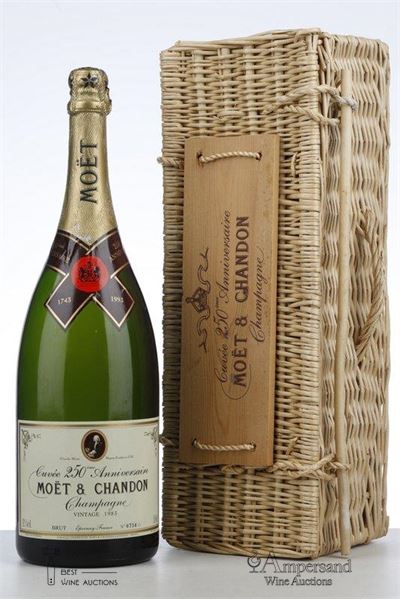 MOET ET CHANDON CUVEE 250 ANNIVERSAIRE VINTAGE 1983 - Moet et Chandon - 1 Magnum - Owc 1