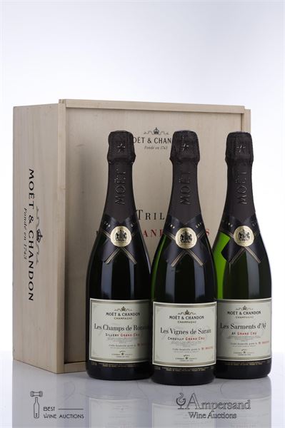 MOET & CHANDON LA TRILOGIE DES GRANDS CRUS - LES VIGNES DE SARAN / LES CHAMPS DE ROMONT / LES SARMENTS D'AY NV - Moet et chandon - Degorgee en 2002 - 3 Bottles - Owc 3