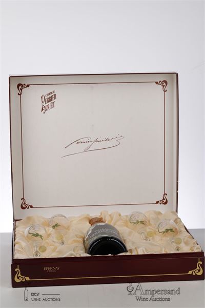 PERRIER JOUET BELLE EPOQUE 1985 - Perrier Jouet - 1 Bottle - Giftbox with 4 glasses