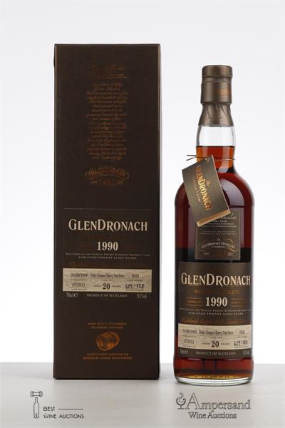 GLENDRONACH 20 Y 1990 - Glendronach - bottled 07/2011 -  cask no. 1032 - Matured in Pedro Ximénez Puncheon - alc 50.1% - 1 x 0,7Ltr - Oc 1