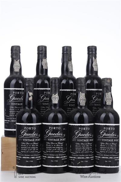 GUEDES VINTAGE PORT 1977 - Guedes - 8 Bottles