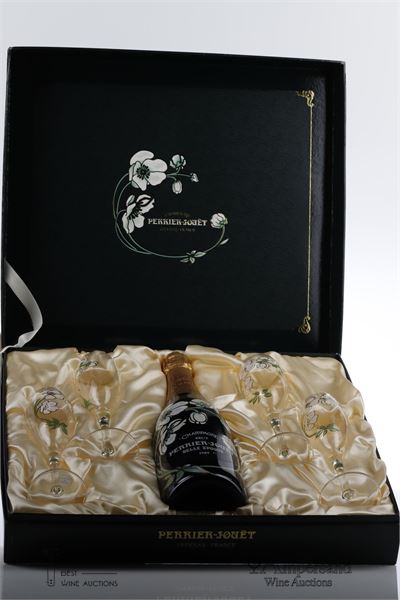 PERRIER JOUET BELLE EPOQUE 1989 - Perrier Jouet - 1 Bottle - Giftbox 4 glasses
