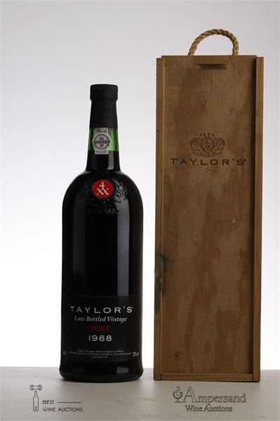 TAYLORS LATE BOTTLED VINTAGE PORT 1988 - Taylors - Bottled 1994 - 1 Magnum - Owc 1