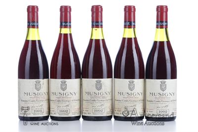 MUSIGNY CUVEE VIEILLES VIGNES 1992 - Comte de Vogue - 5 Bottles