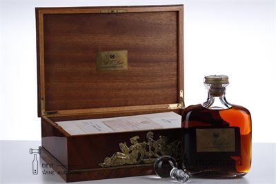 COGNAC A.E.D'OR TRES VIEILLE RESERVE LIMITEE NV - A.E D'Or - Lot n° 10 / Bottle n° 000012 - 1 Bottle - Owc 1