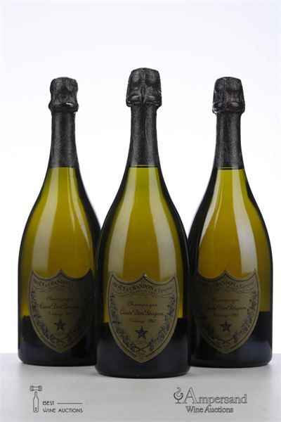 DOM PERIGNON 1982 - Moet et Chandon - 3 Bottles