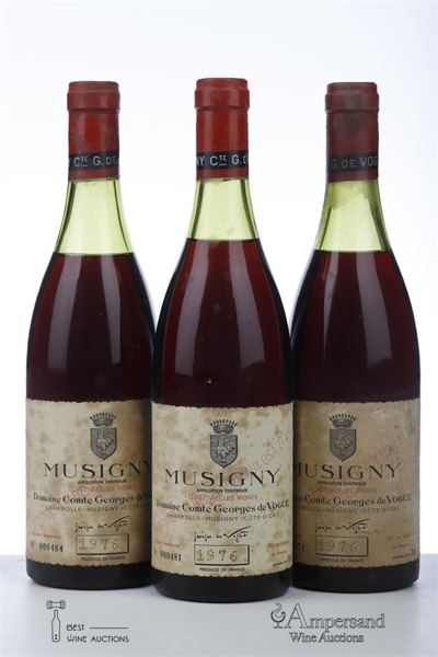 MUSIGNY CUVEE VIEILLES VIGNES 1976 - Comte de Vogue - 3 Bottles