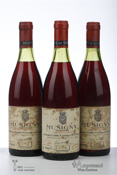 MUSIGNY CUVEE VIEILLES VIGNES 1976 - Comte de Vogue - 3 Bottles