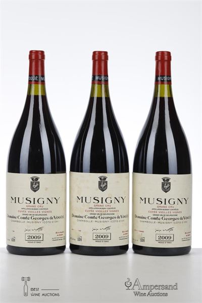 MUSIGNY CUVEE VIEILLES VIGNES 2009 - Comte de Vogue - 3 Magnums - Owc 3 - slightly damaged