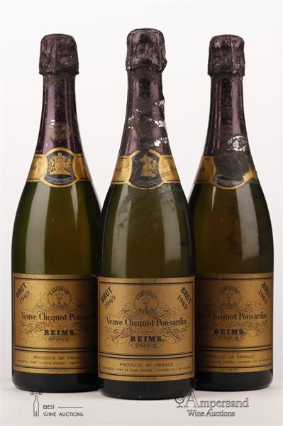VEUVE CLICQUOT CARTE D'OR 1969 - Veuve Clicquot - 3 Bottles