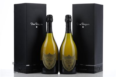 DOM PERIGNON 2000 - Moet et Chandon - 2 Bottles - Oc  1