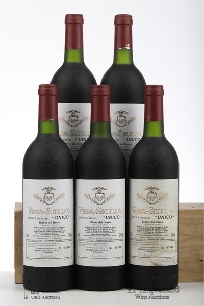 VEGA SICILIA UNICO RESERVA ESPECIAL 1973-1974 1995 - Vega Sicilia - 5 Bottles