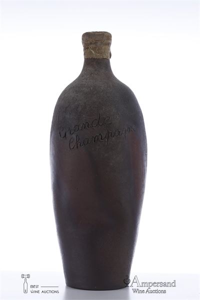 COGNAC GRANDE CHAMPAGNE 19th Century -  Jug, cracked wax capsule - 1 Bottle
