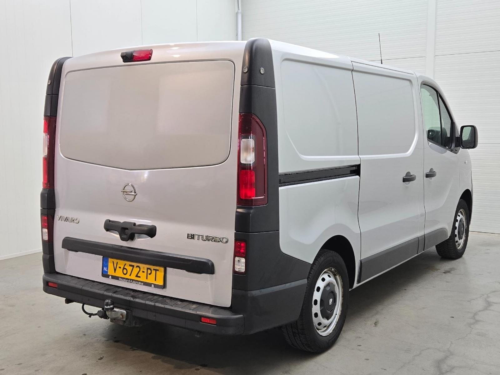 Opel Vivaro 1.6 CDTI L1H1 Edition EcoFlex | 2018 | 230,817 km | V672PT | NAP: Makes sense