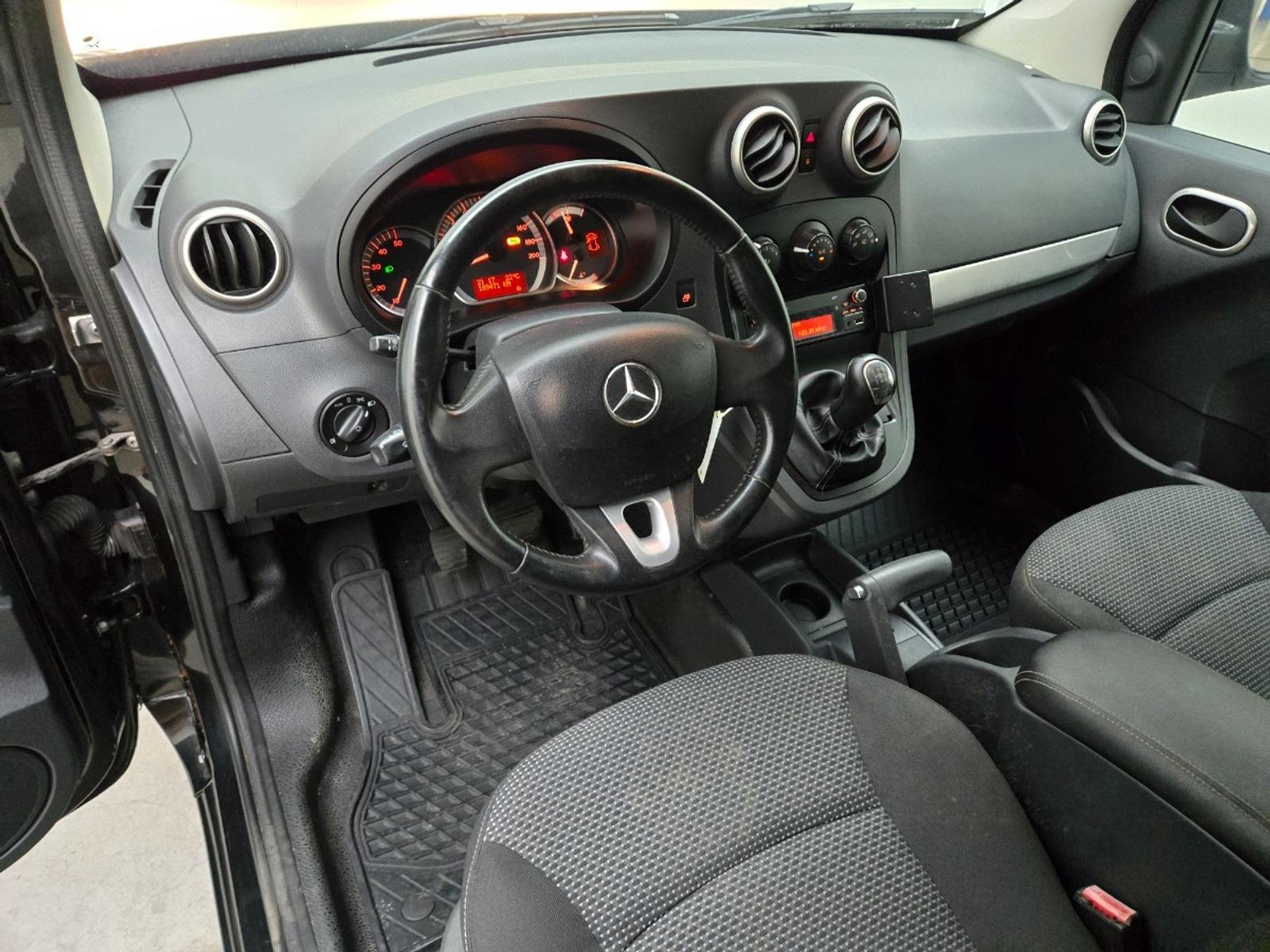 Mercedes-Benz Citan 109 CDI BlueEFFICIENCY | 2016 | 169.471 km | VT429J | NAP: Logisch