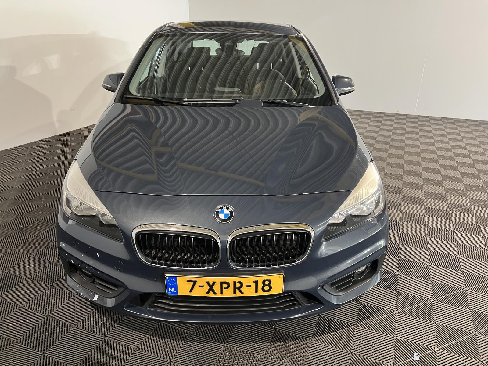 BMW | 2-serie Active Tourer | 218d Executive | 2014 | 294.116 km | 7XPR18 | Logisch