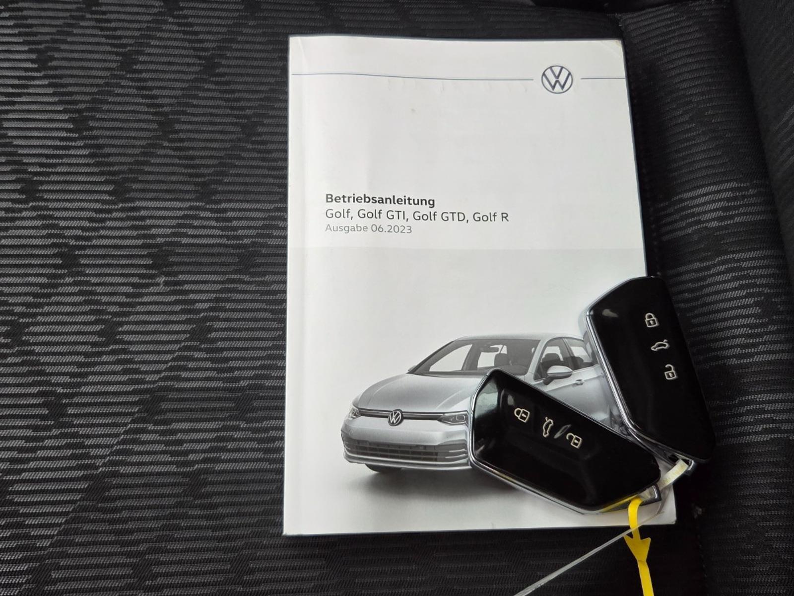 Volkswagen Golf 1.5 eTSI R-Line | 2023 | 105,636 km | Automatic | GJV33B | NAP: No rating