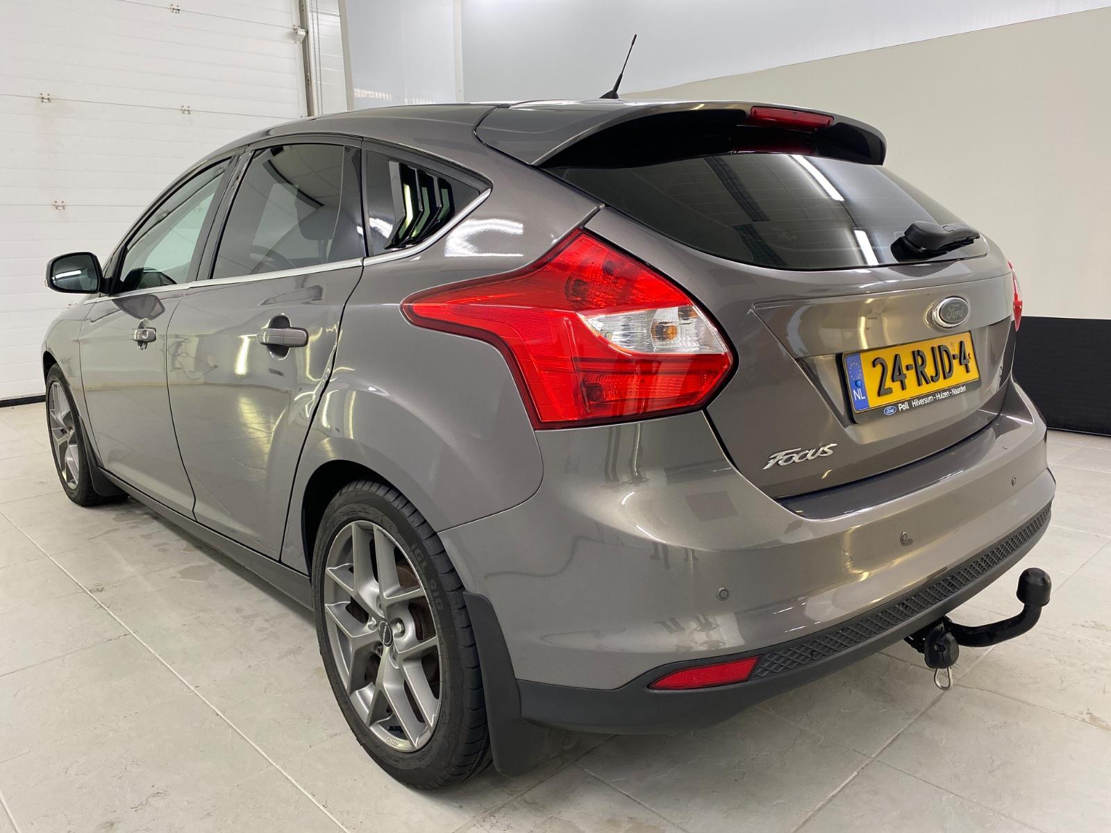 Ford Focus 1.6 TI-VCT Titanium | 2011 | 190,908 km | 24RJD4 | NAP: Makes sense