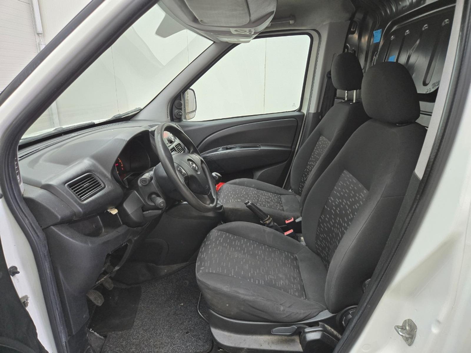 Opel Combo 1.6 CDTi L2H1 Sport | 2016 | 197.982 km | VZ080T | NAP: Logisch
