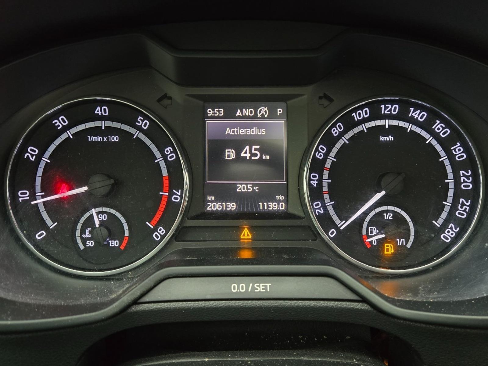 Skoda Octavia Combi 2.0 TSI RS 230 Business Stationwagen | 2016 | 206.139 km | Automaat | X330DT | NAP: Geen oordeel