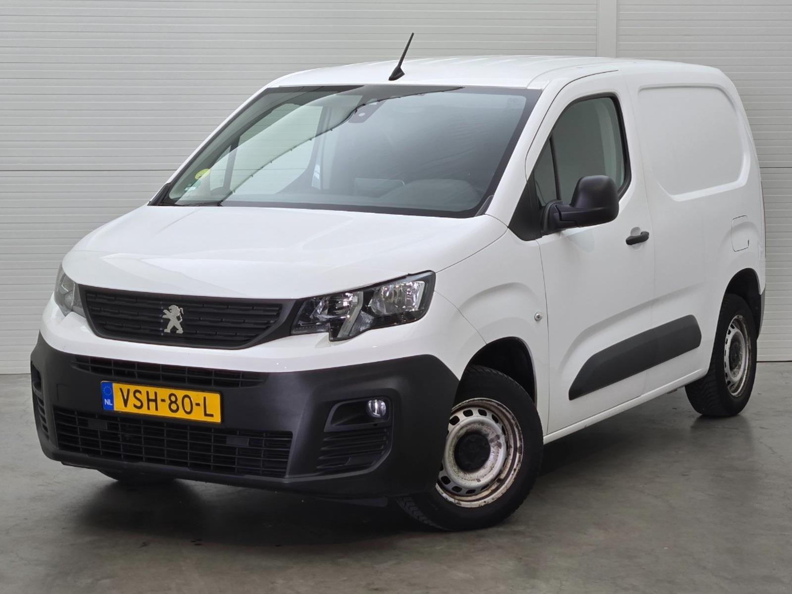 Peugeot Partner 1.5 BlueHDI Premium | 2022 | 183.950 km | VSH80L | NAP: Logisch