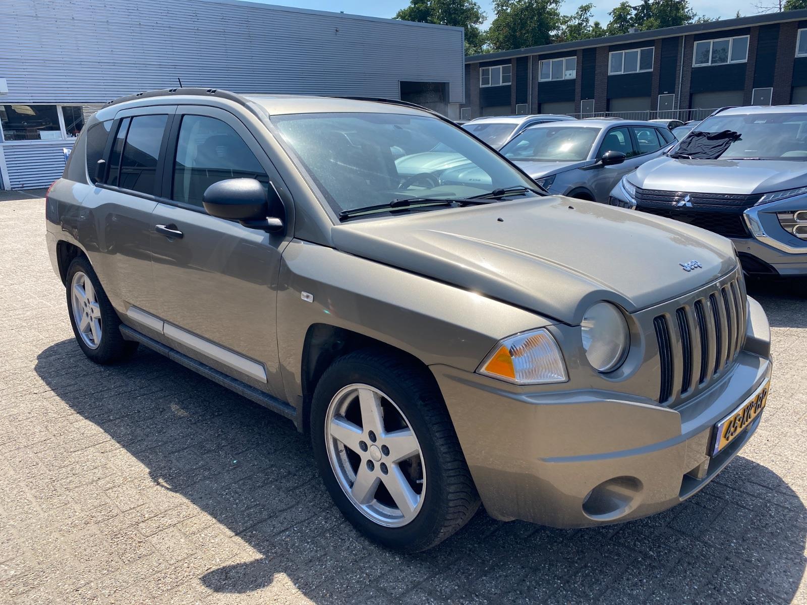 Jeep Compass 2.4 Limited | 2007 | 211,815 km | 45XRBP | NAP: Makes sense