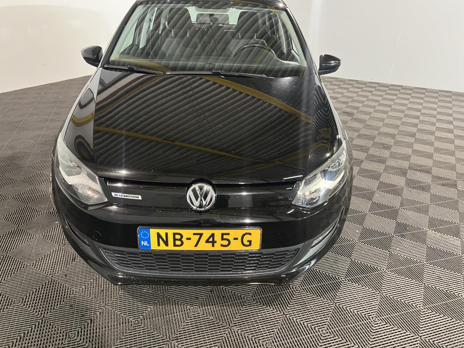 Volkswagen | Polo | 1.0 BlueMotion Edition | 2017 | 225.581 km | NB745G | Logisch