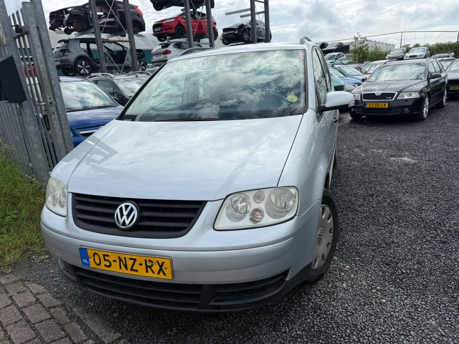 Volkswagen | Touran | 1.6 Athene | 2004 | 308.513 km | 05NZRX | Logisch