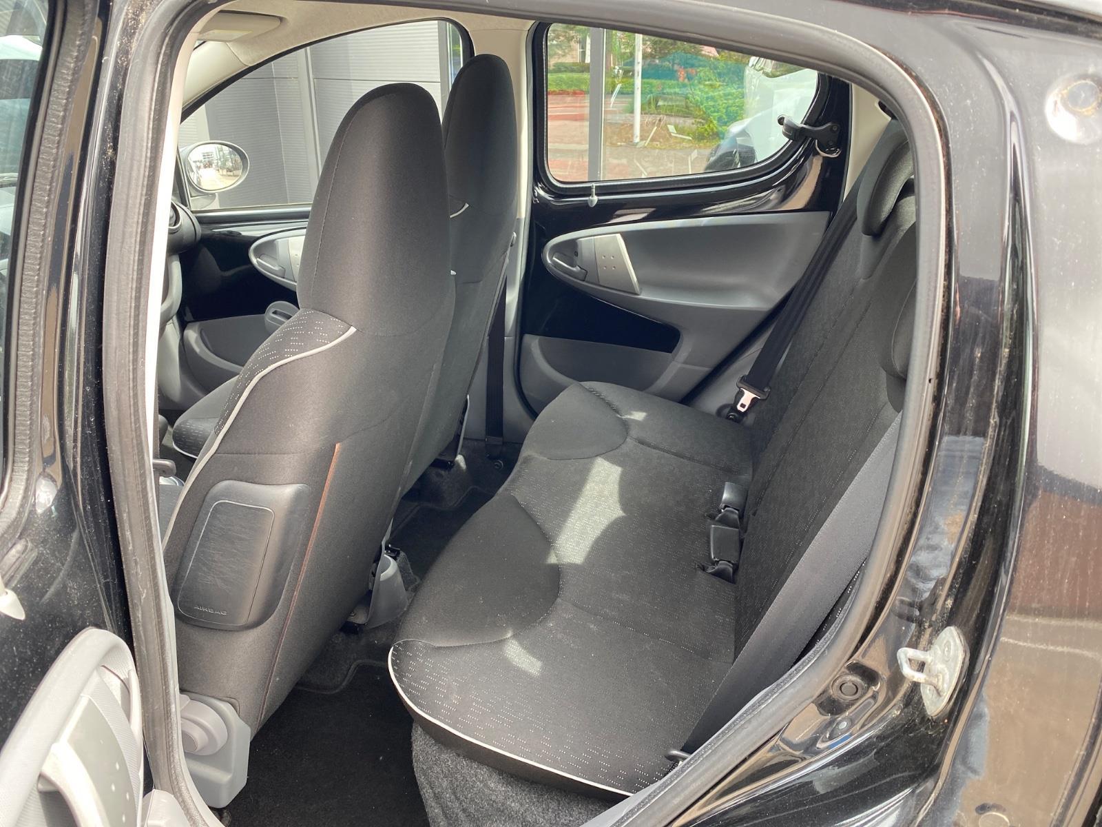 Peugeot 107 1.0-12V Millesim 200 | 2011 | 101.650 km | Automaat | 35NVX6 | NAP: Logisch
