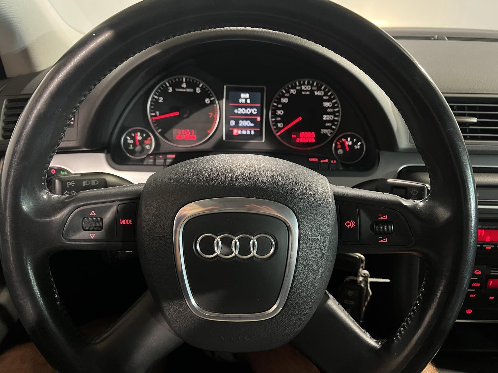 Audi | A4 Avant | 2.0 Pro Line Business | 2006 | Automaat | 230.234 km | 63SPBG | Logisch