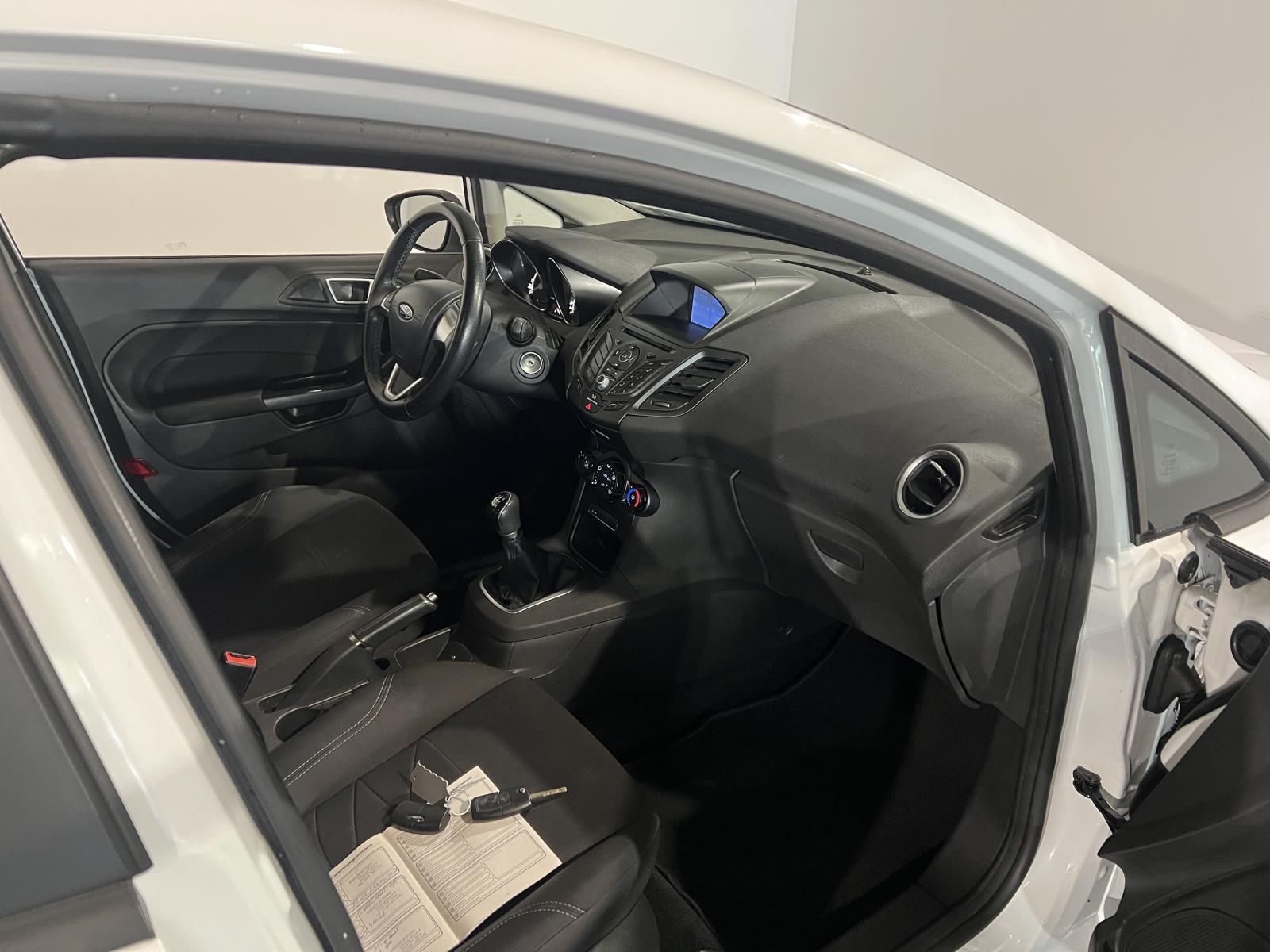 Ford | Fiesta | 1.0 Style | 2015 | 121,587 km | GH917R | Logical