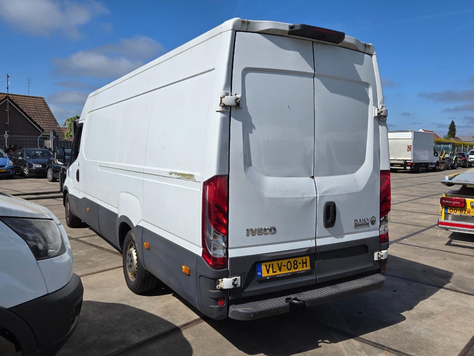 Iveco Daily 35S16V 2.3 410 H3 | 2019 | 251.832 km | Automaat | VLV08H | NAP: Geen oordeel