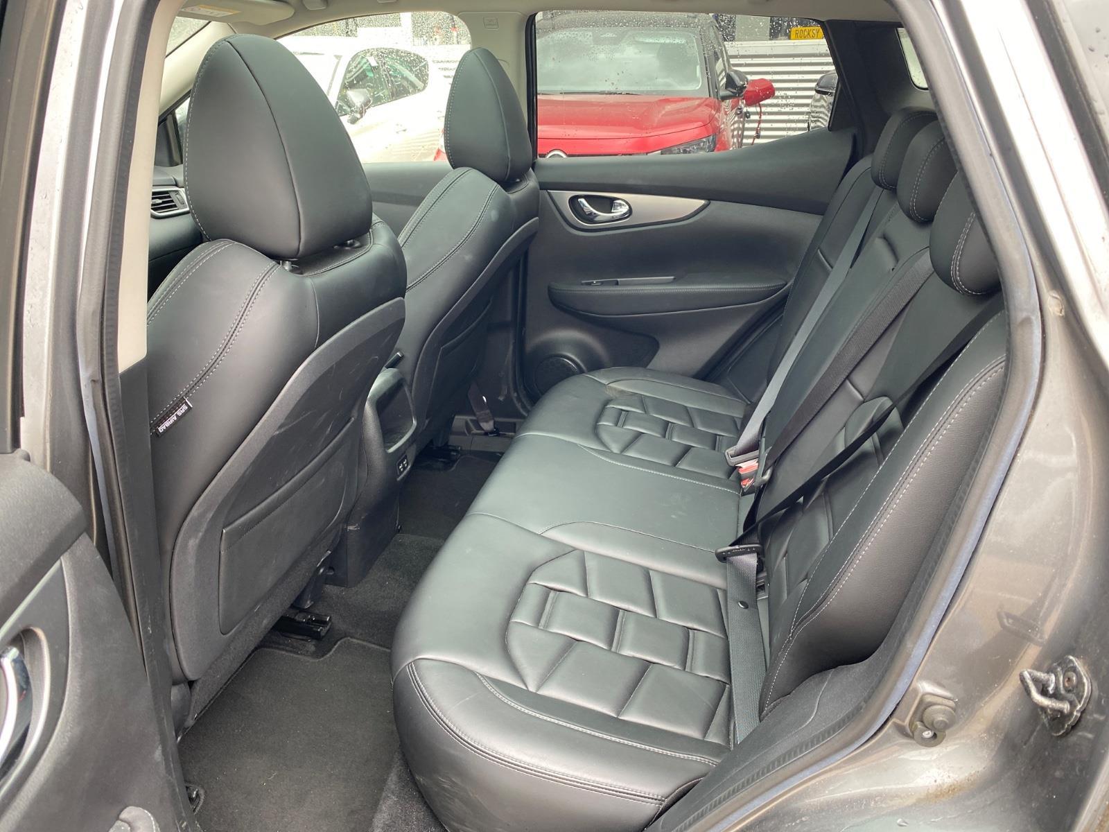 Nissan Qashqai 1.3 DIG-T Premium Edition | 2021 | 78,241 km | Automatic | L832HN | NAP: Reasonable