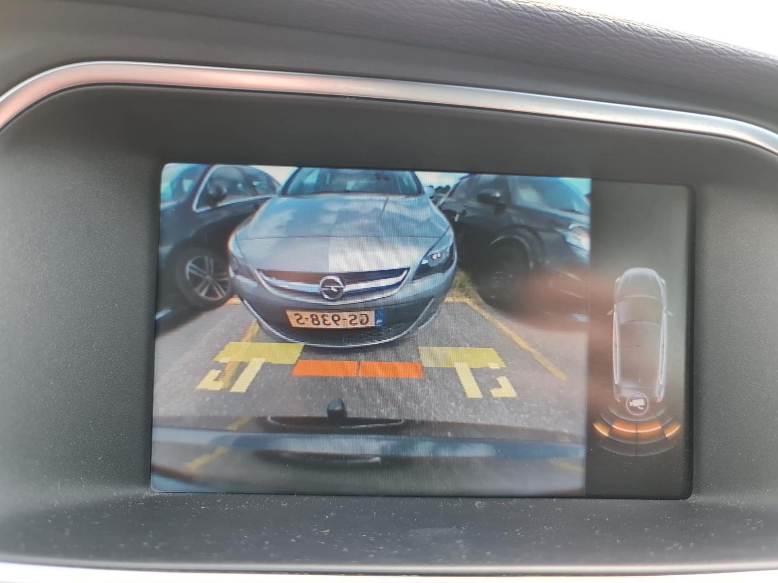 Volvo V40 1.6 D2 Summum | 2013 | 329,819 km | 15ZRK6 | NAP: Makes sense