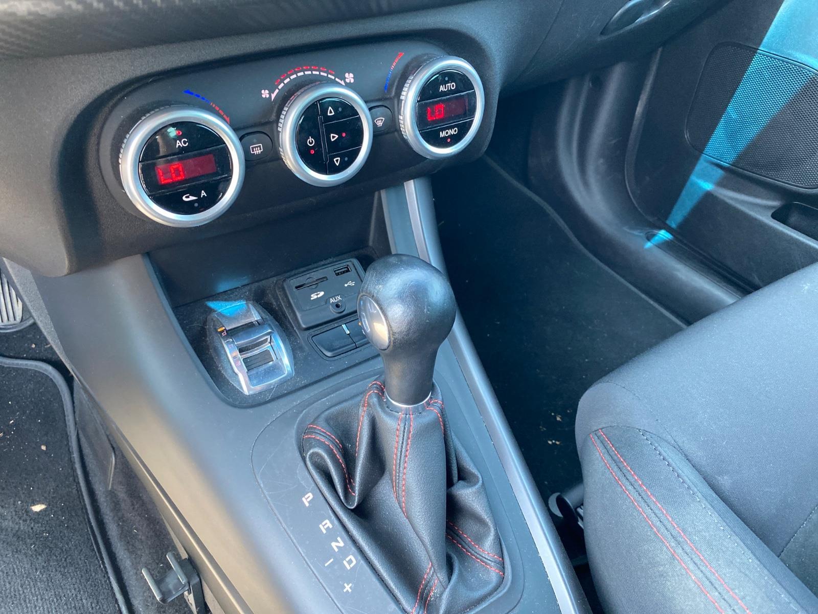Alfa Romeo Giulietta 1.4 T Sprint | 2016 | 68,149 km | Automatic | JF354P | NAP: Makes sense