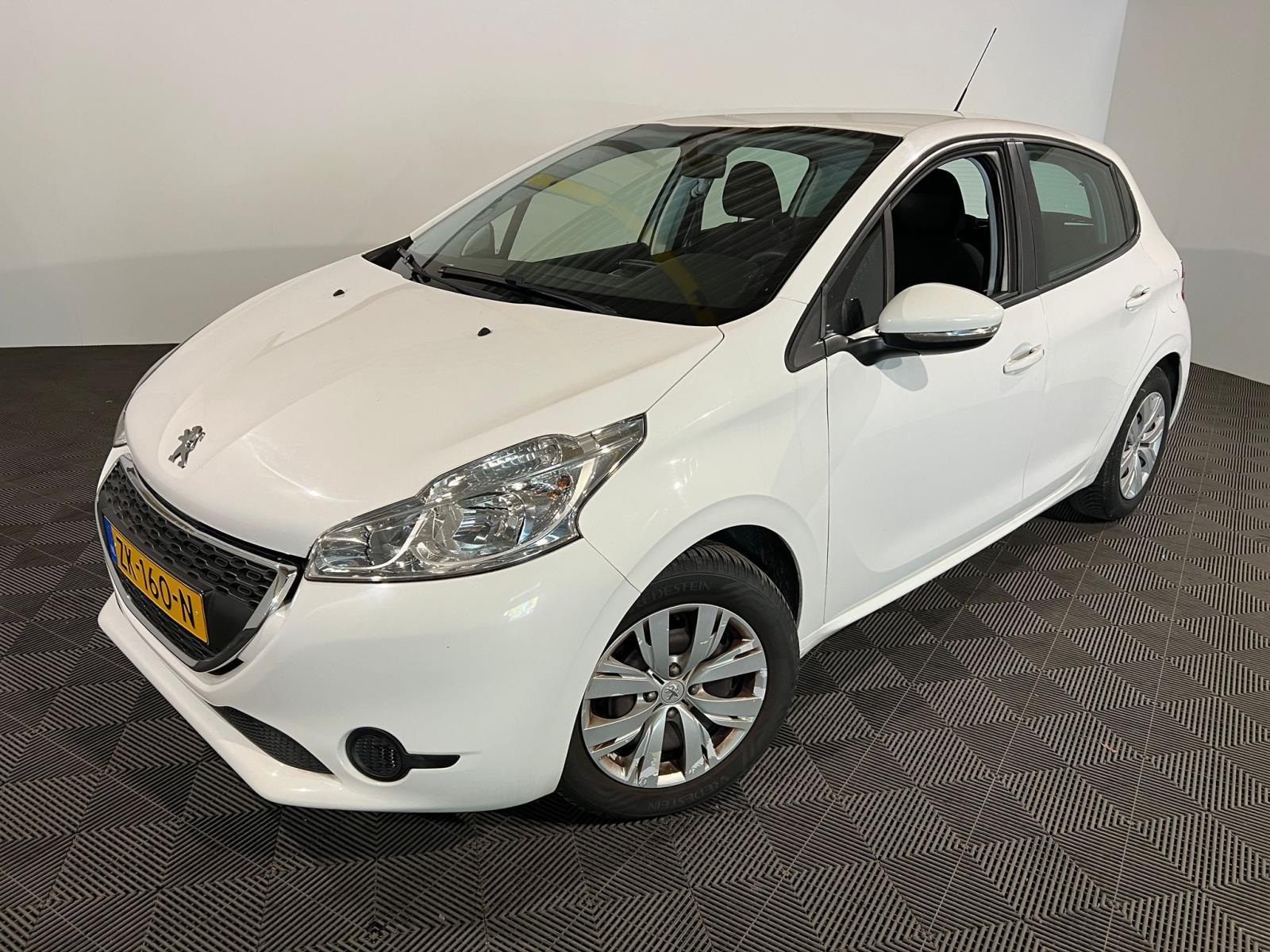 Peugeot | 208 | 1.0 PureTech LIKE | 2015 | 91.234 km | ZK160N | Geen oordeel
