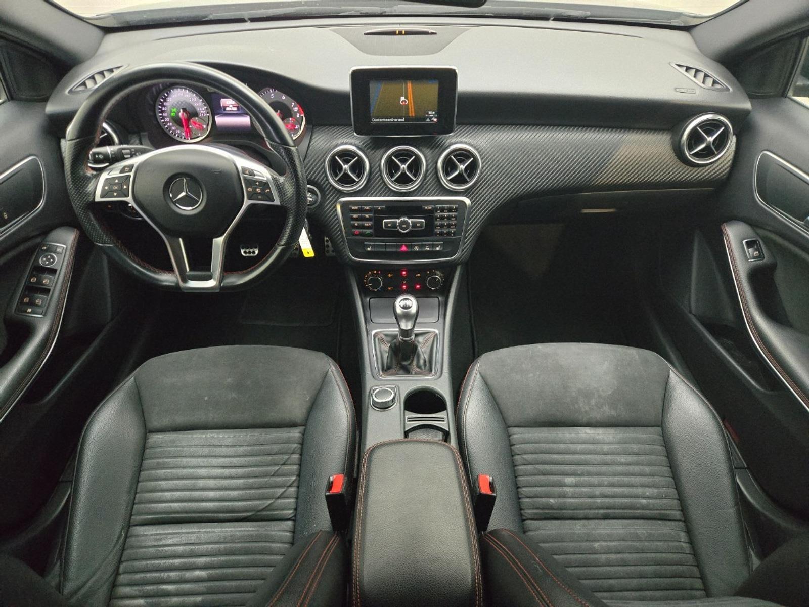 Mercedes-Benz A-klasse 180 Prestige | 2015 | 201.723 km | N535GV | NAP: Geen oordeel