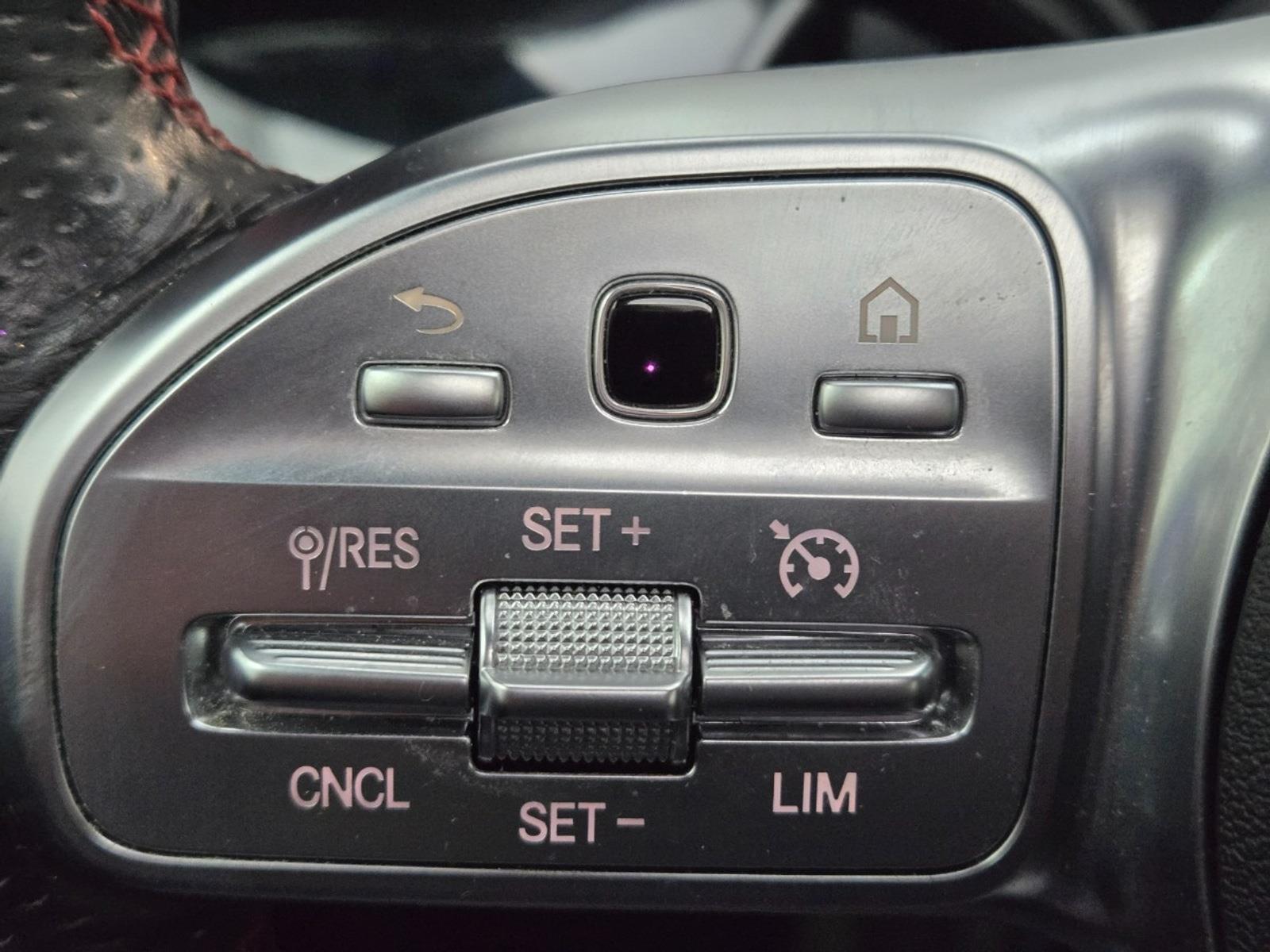 Mercedes-Benz A-klasse 180 Business Solution AMG | 2022 | 70.615 km | P648PP | NAP: Logisch