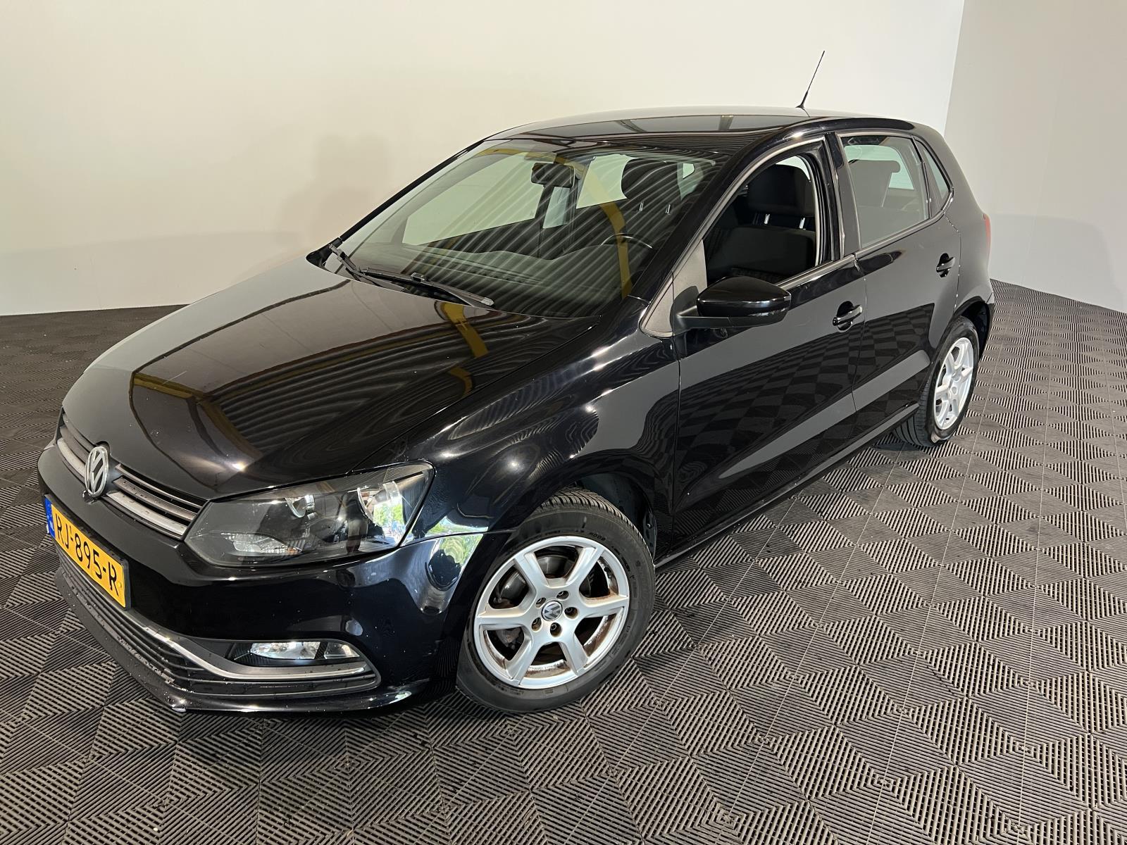 Volkswagen | Polo | 1.0 First Edition | 2014 | 173.261 km | RJ895R | Geen oordeel