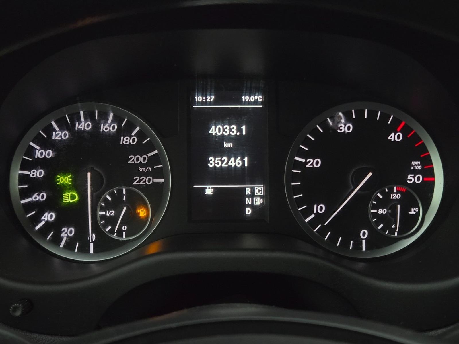 Mercedes-Benz Vito 114 CDI Extra Lang | 2019 | 352.461 km | Automaat | V823ZK | NAP: Logisch
