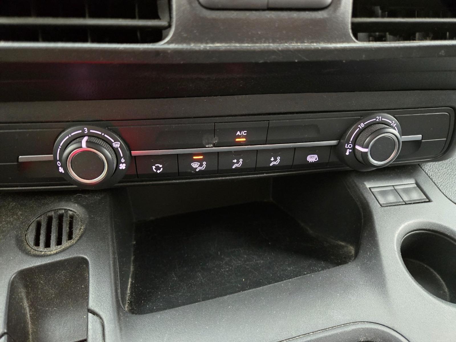 Peugeot Partner 1.5 BlueHDI Premium Long | 2021 | 133,065 km | VLZ76R | NAP: Logical