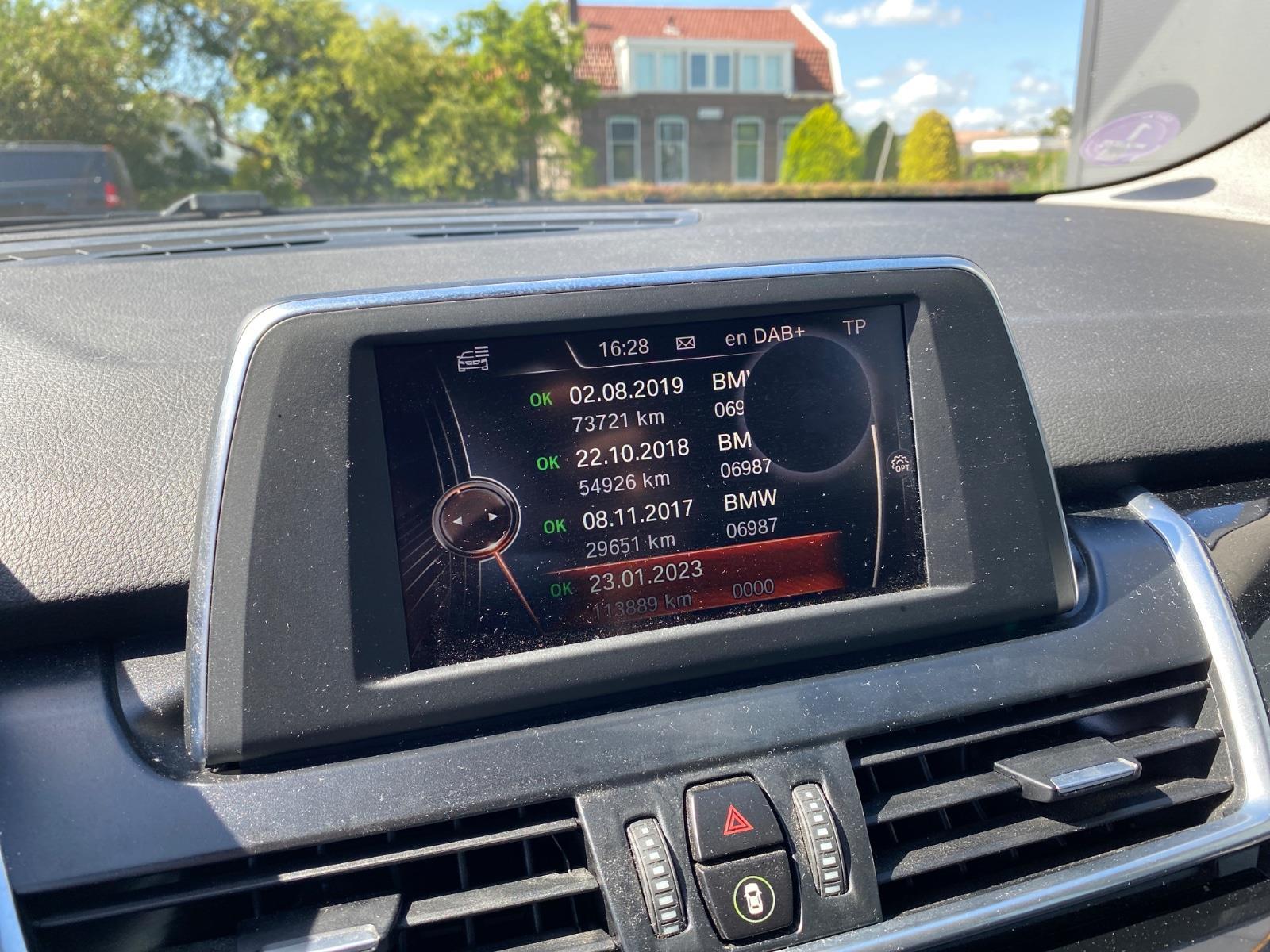 BMW 2-serie Gran Tourer 218i Centennial Executive 7p. | 2016 | 162.119 km | KF021H | NAP: Logisch