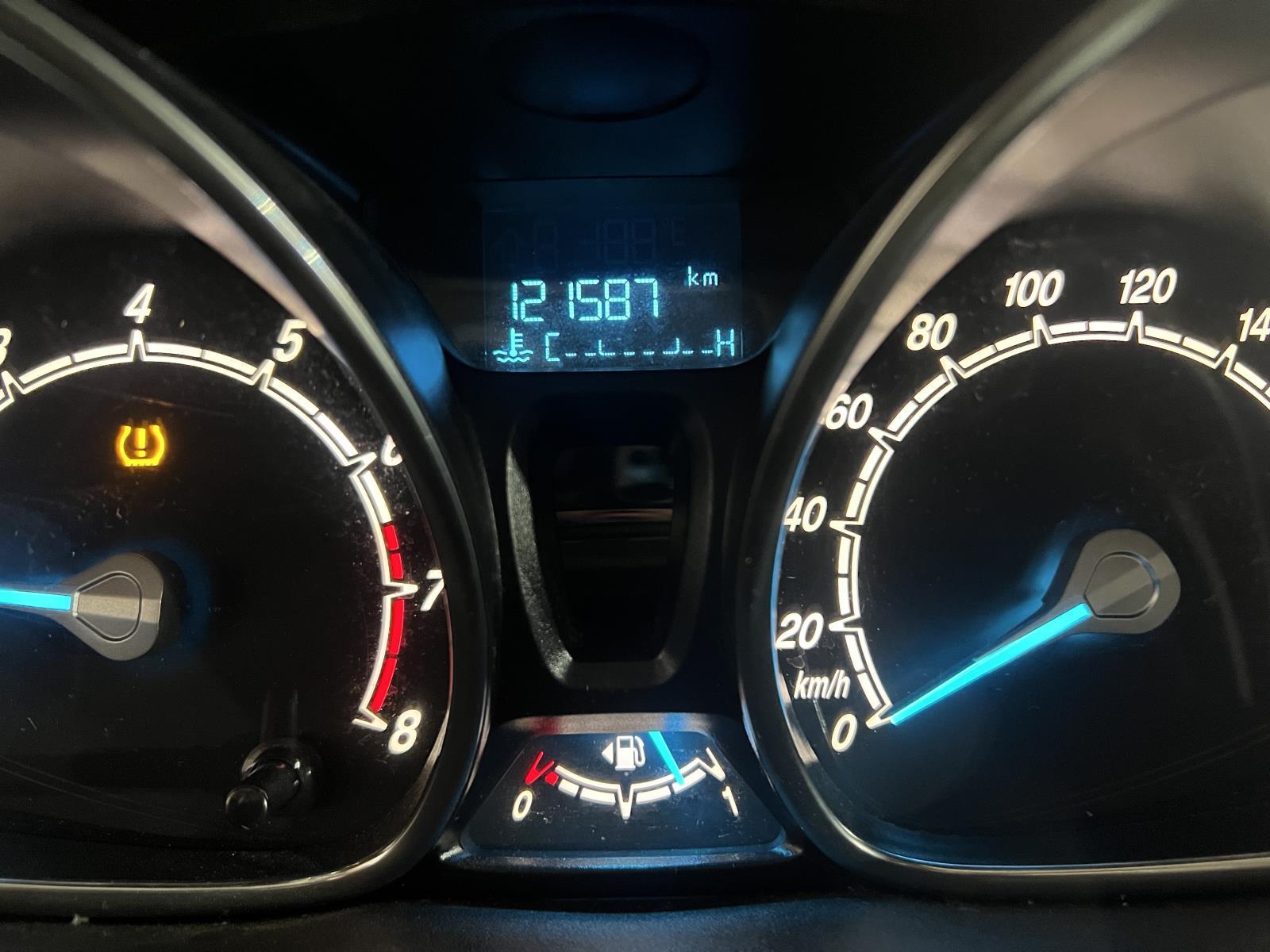 Ford | Fiesta | 1.0 Style | 2015 | 121,587 km | GH917R | Logical