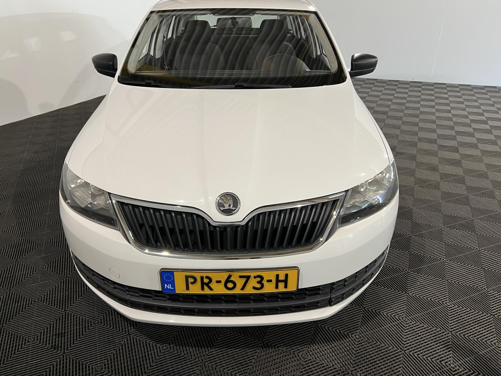 Skoda | Rapid Spaceback | 1.2 TSI Greentech Active | 2014 | 136.987 km | PR673H | Geen oordeel