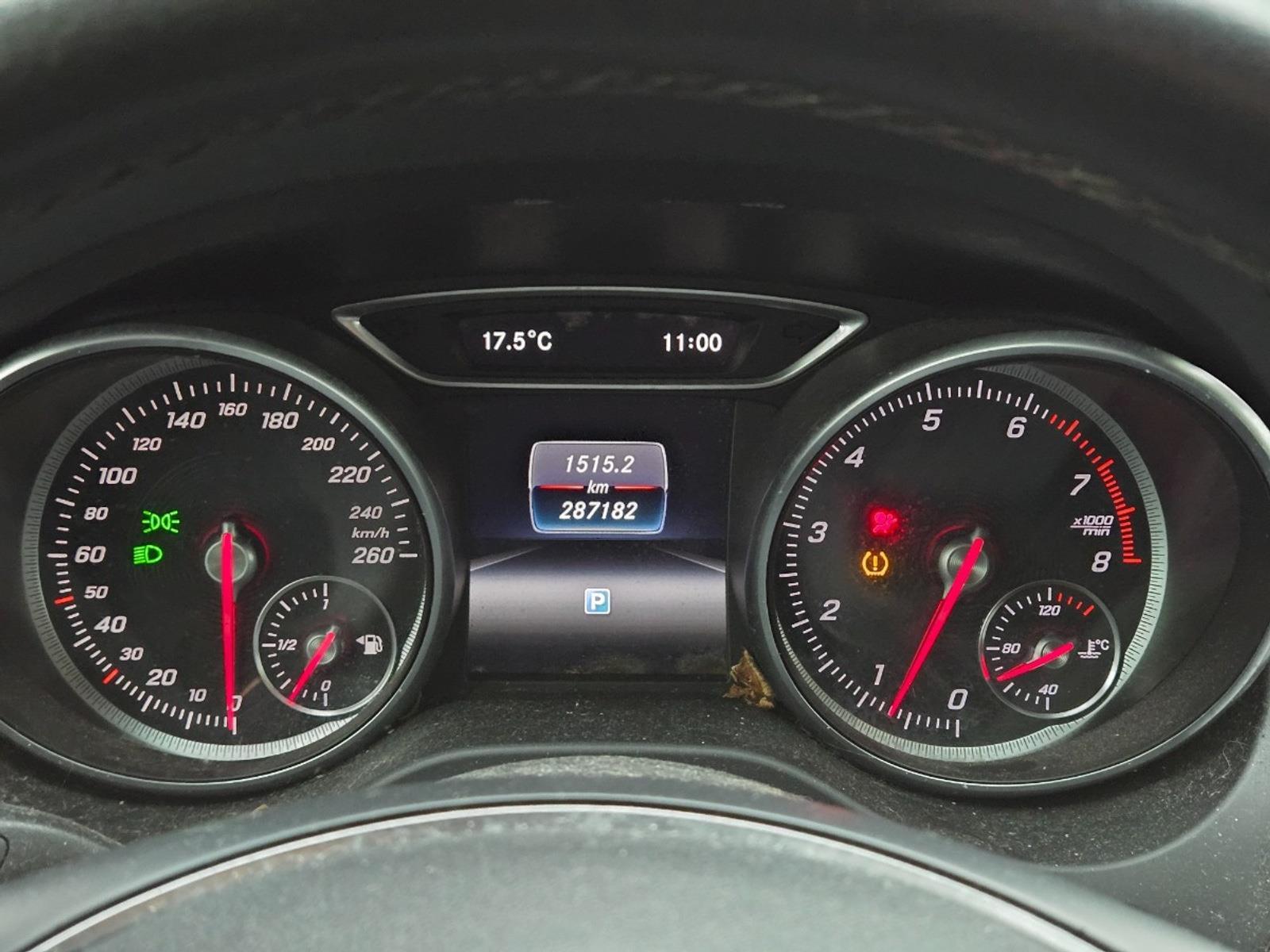 Mercedes-Benz CLA-klasse Shooting Brake 180 Lease Edition Plus | 2017 | 287.182 km | KZ595T | NAP: Logisch