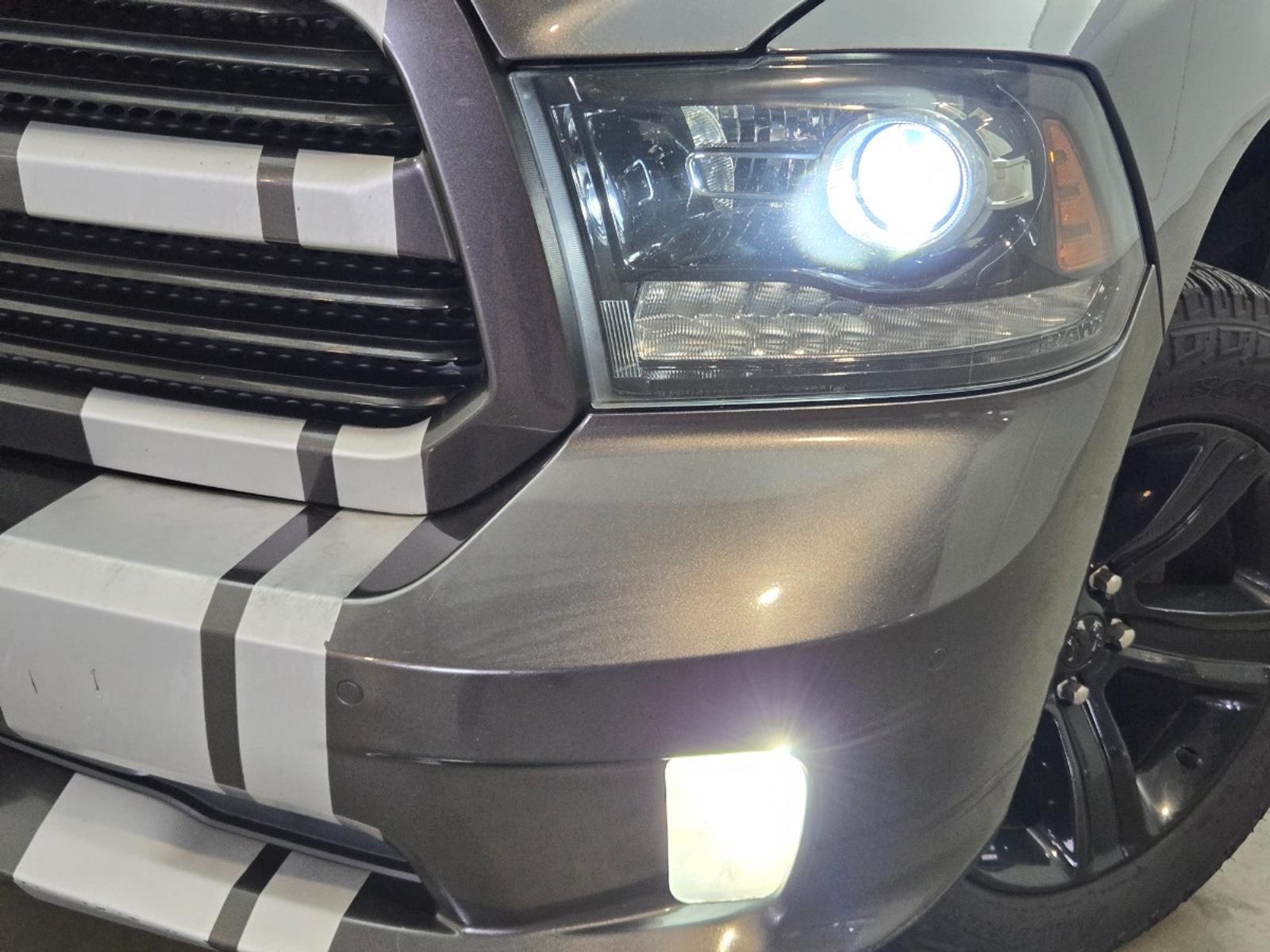 Dodge Ram 1500 5.7 V8 Quad Cab 6'4 | 2016 | 275.571 km | Automaat | VV030T | NAP: Logisch