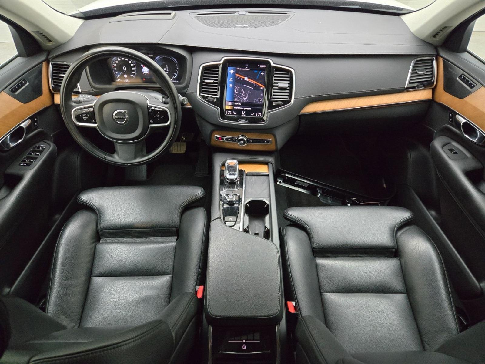 Volvo XC90 2.0 T8 Recharge AWD R-Design | 2022 | 74.181 km | Automaat | X152LD | NAP: Geen oordeel