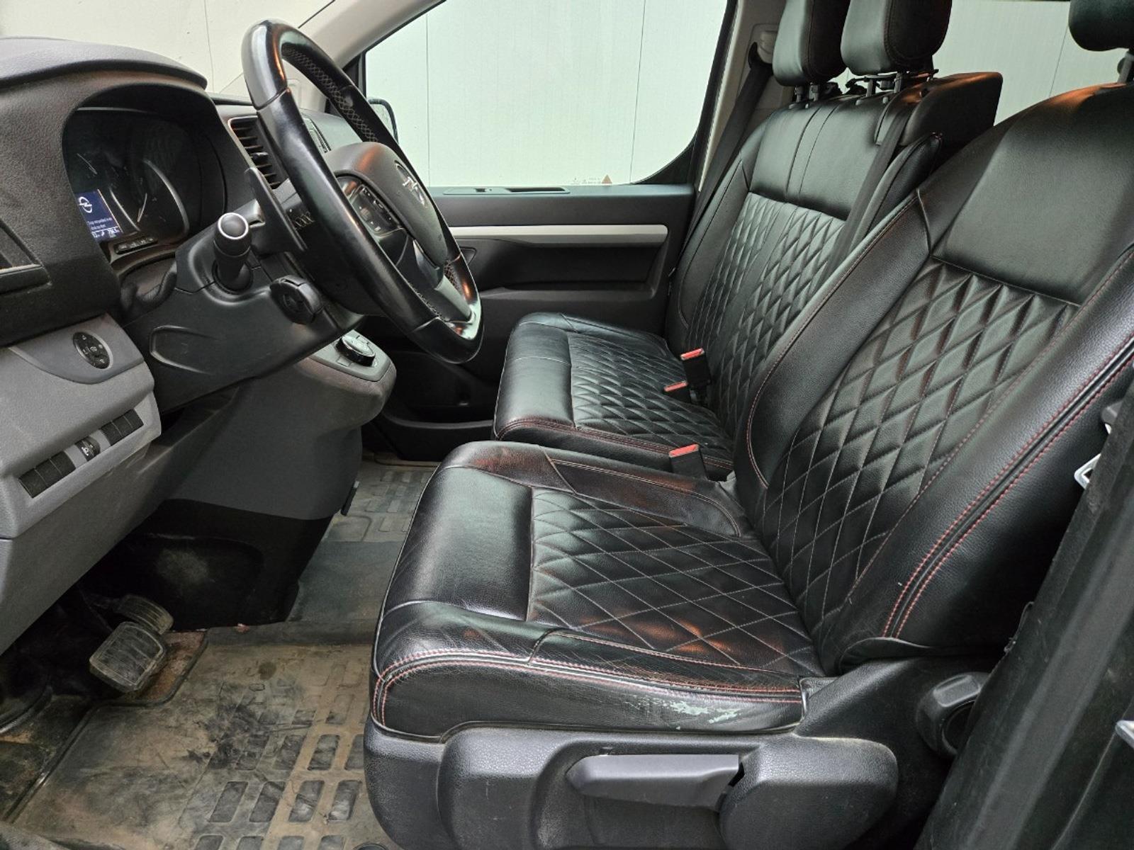 Opel Vivaro 2.0 CDTI L3H1 DC Innovation | 2020 | 250.812 km | Automaat | VFN43R | NAP: Logisch