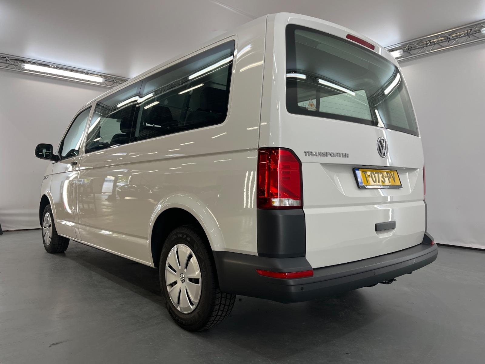 Volkswagen Transporter Kombi 2.0 TDI L2H1 Personenbus | 2023 | 194.580 km | T073PV | NAP: Logisch